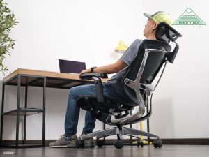 Có Nên Lựa Chọn Ghế Công Thái Học Giá Rẻ Cho Doanh Nghiệp?