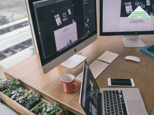 Giải Pháp Bàn Làm Việc Thông Minh Tối Ưu Cho Không Gian Hẹp