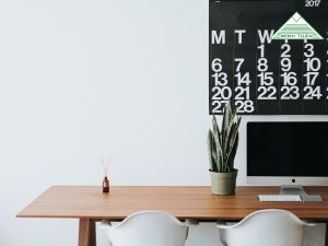 Giải Pháp Bàn Làm Việc Thông Minh Tối Ưu Cho Không Gian Hẹp