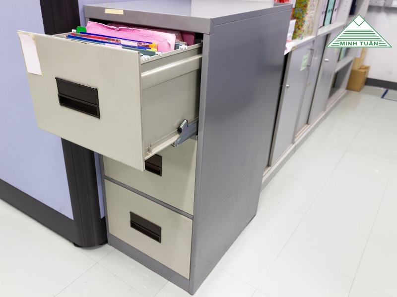 Mẹo Chọn Tủ Sắt Đựng Tài Liệu Phù Hợp Cho Công Ty Nhỏ