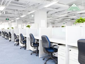 10 Điều Thú Vị Về Cụm Bàn Nhân Viên Bạn Cần Biết Để Cải Thiện Năng Suất
