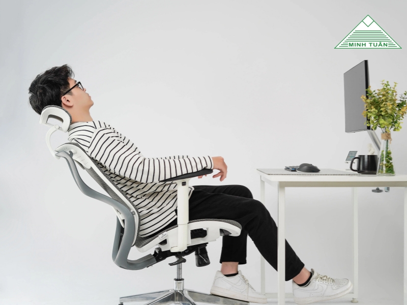 Ghế Công Thái Học Tốt Nhất Cho IT, Designer Và Dân Văn Phòng