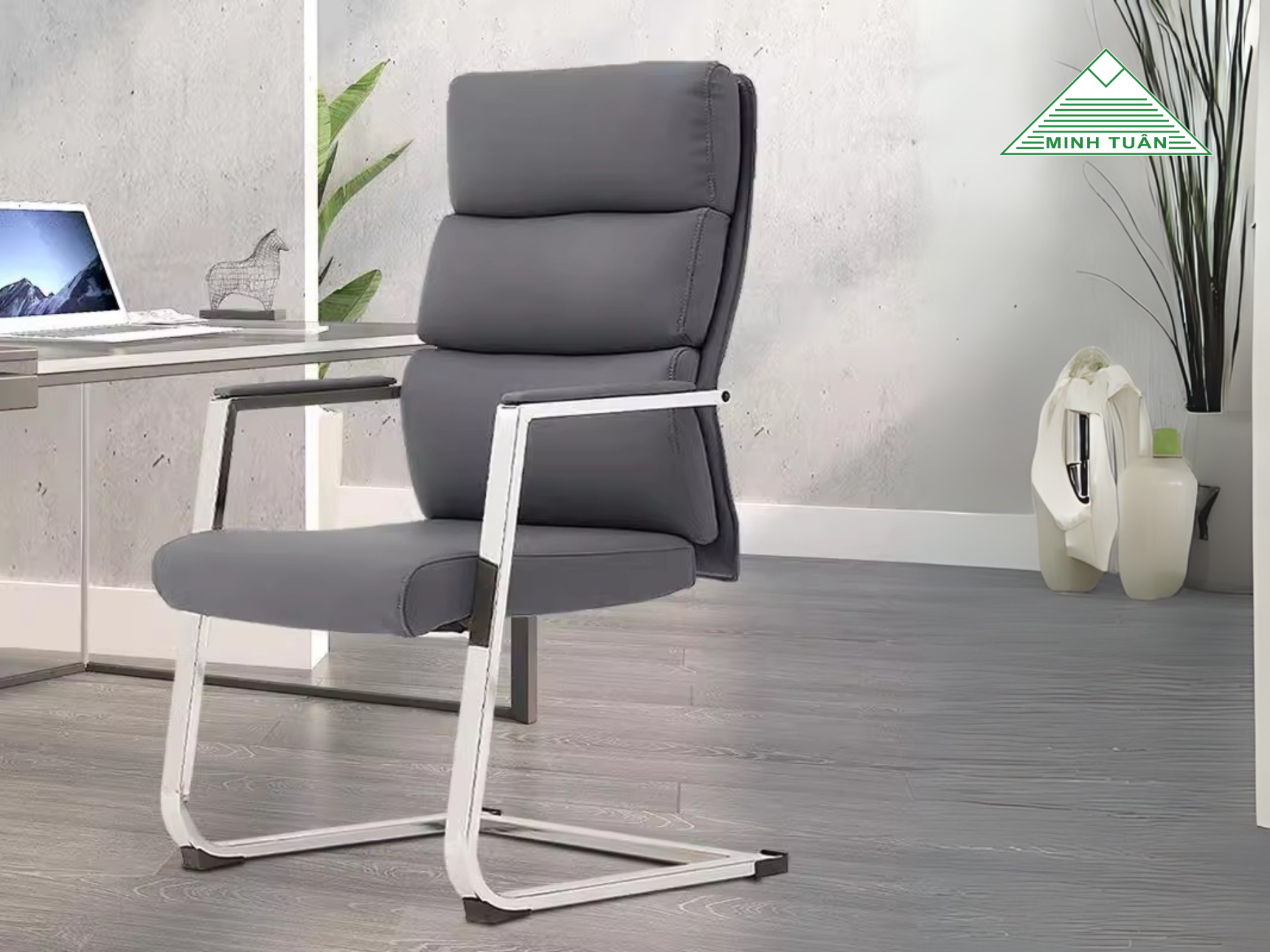 5 Lý Do Bạn Nên Chọn Ghế Chân Quỳ Nhân Viên Văn Phòng Thay Vì Ghế Xoay