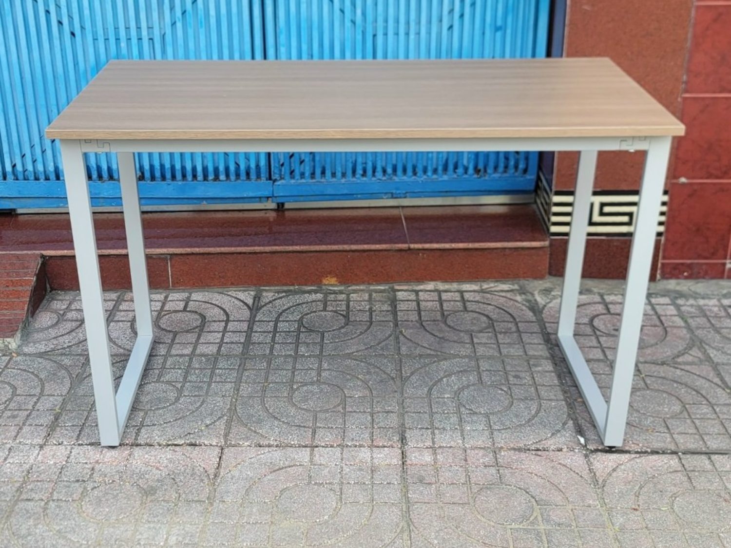 Bàn Làm Việc Chân Chữ U Giá Rẻ - Chất Lượng Cao, Kiểu Dáng Đẹp
