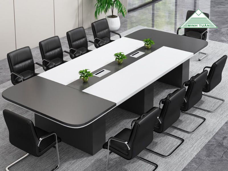 Kích Thước Bàn Họp Ảnh Hưởng Gì Đến Hiệu Quả Làm Việc? Sự Thật Khiến Bạn Bất Ngờ