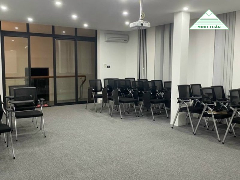 5 Lý Do Vì Sao Bạn Không Thể Bỏ Qua Khi Chọn Ghế Training