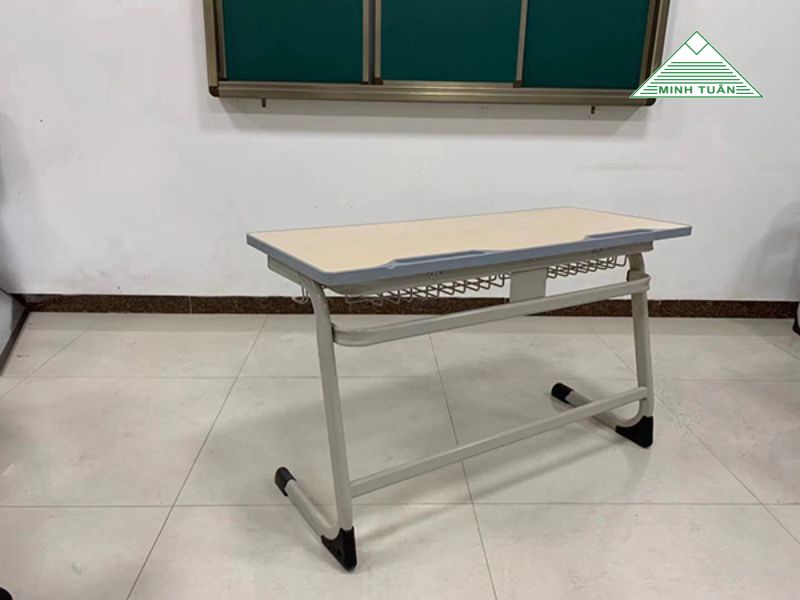 Bàn Ghế Học Sinh Cao Cấp: Bí Quyết Giúp Con Học Tốt Hơn Mỗi Ngày