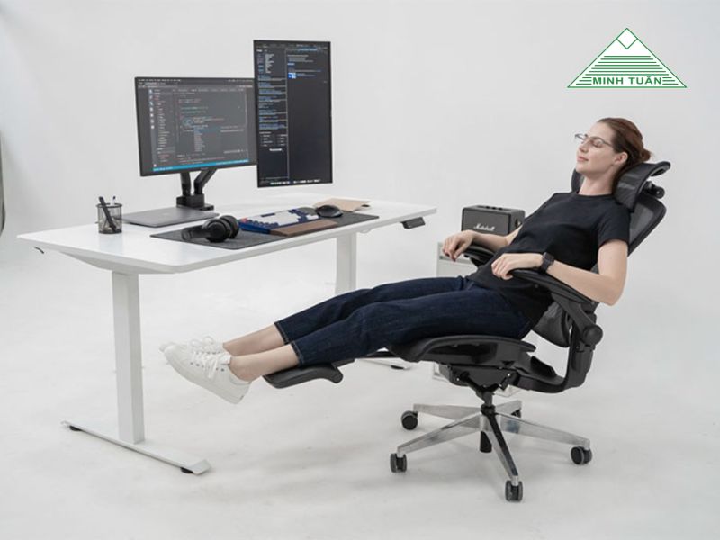 Lý Do Ghế Công Thái Học Full Lưới Đang Là Xu Hướng Mới Trong Thiết Kế Nội Thất Văn Phòng