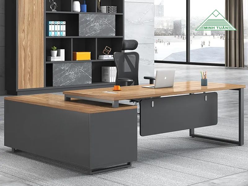 Bạn Có Biết Bàn Giám Đốc Chân Sắt Thể Hiện Phong Cách Riêng Thế Nào?