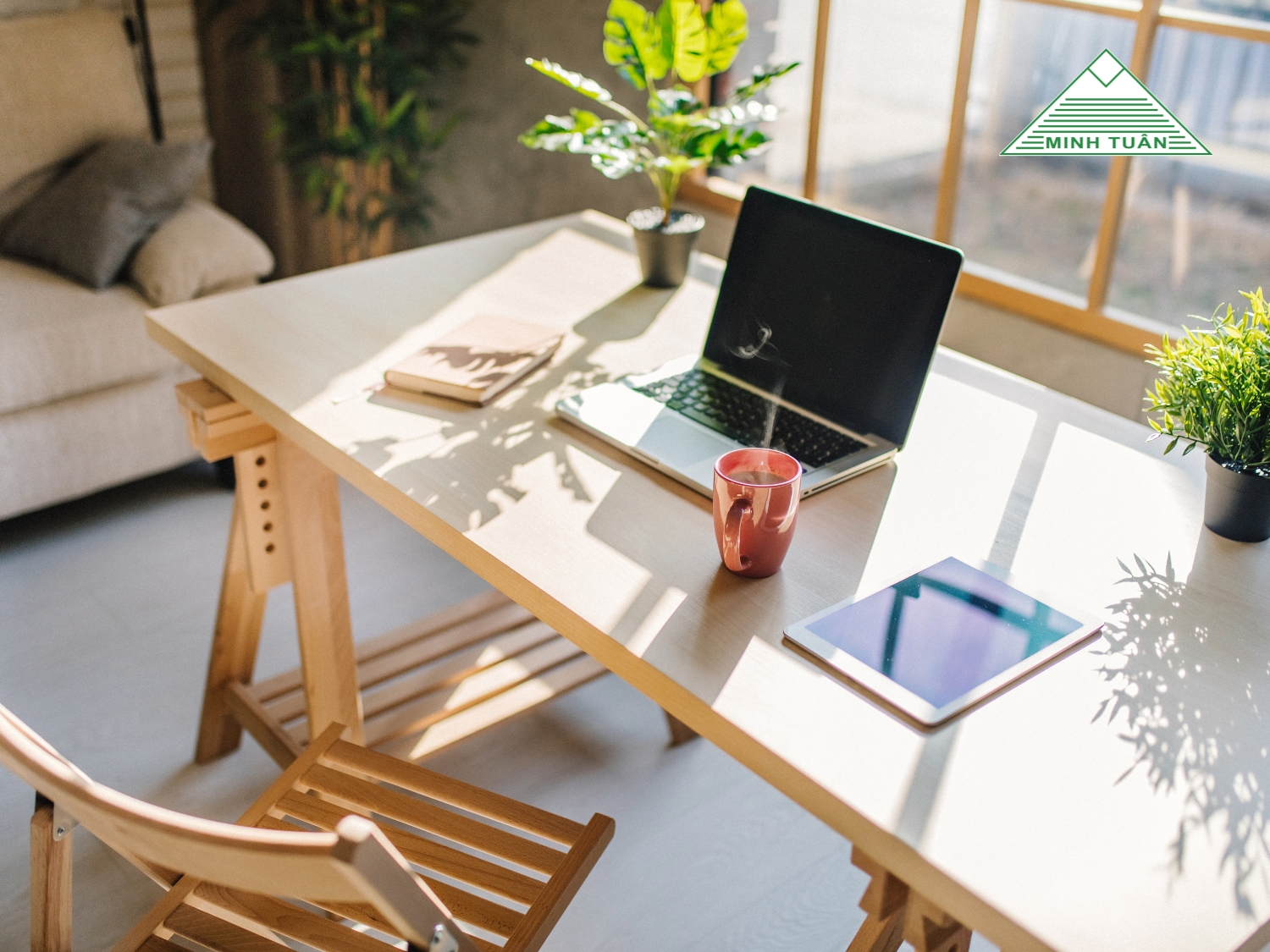 Bàn Làm Việc Đa Năng Cho Dân Văn Phòng Và Work From Home