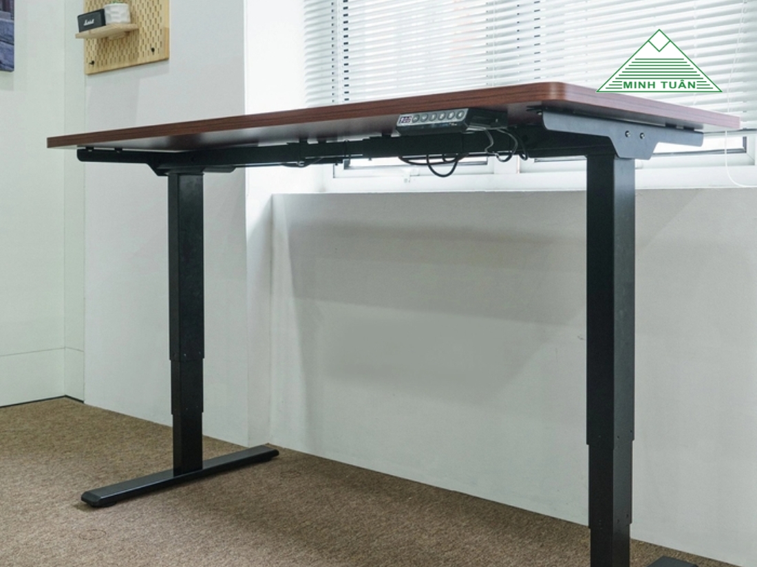 Lý Do Khiến Nhiều Người Bỏ Bàn Truyền Thống Để Dùng Bàn Nâng Hạ