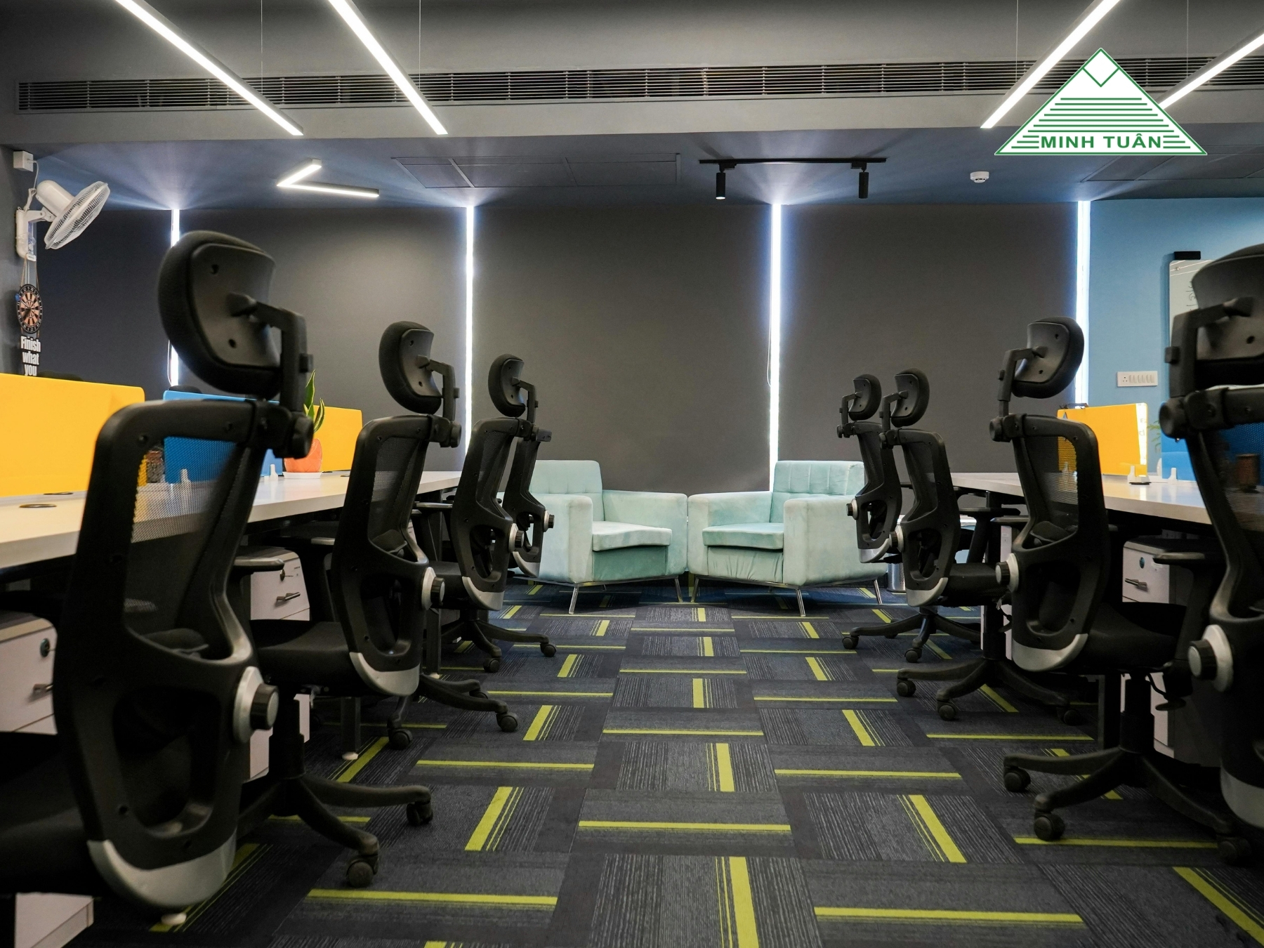 Ghế Công Thái Học Hỗ Trợ Cổ Và Lưng: Trải Nghiệm Thoải Mái Vượt Trội Bạn Chưa Từng Biết