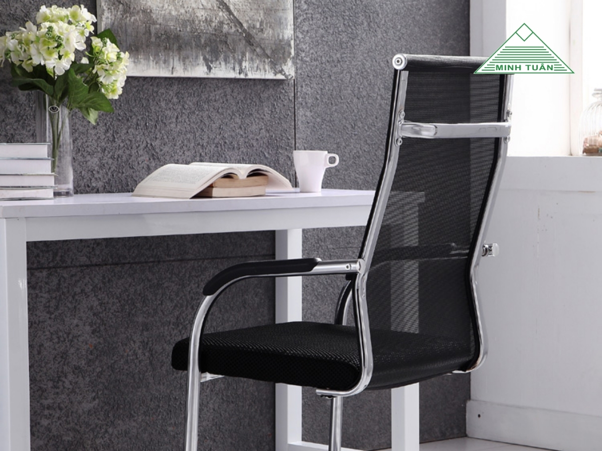 Sai Lầm Khi Chọn Ghế Chân Quỳ Lưng Cao Văn Phòng Khiến Hiệu Quả Làm Việc Giảm